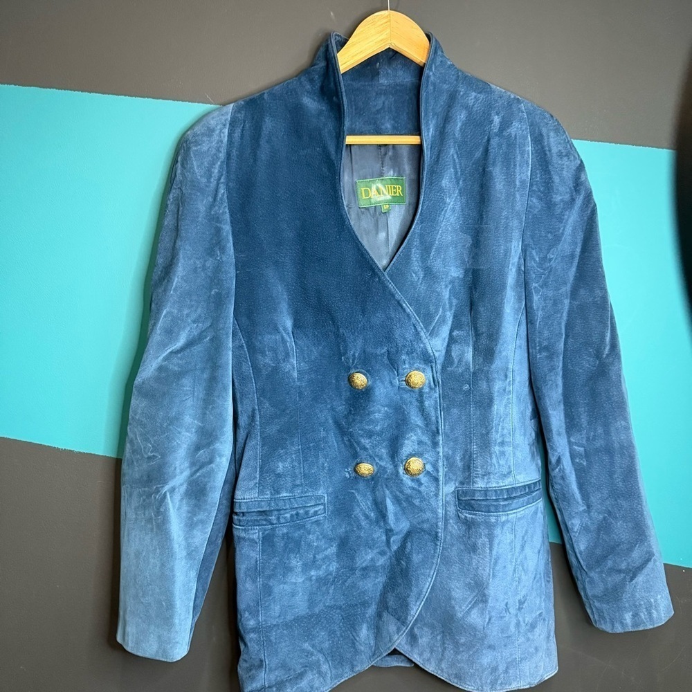 Danier women Blue Suede Blazer and Skirt set size 8 - Picture 2 of 15